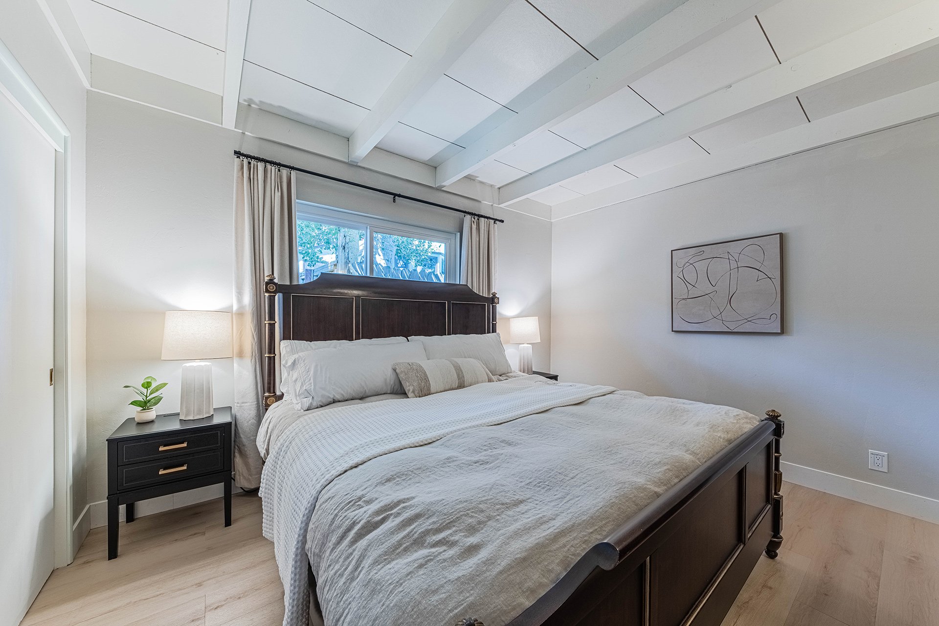 Charming Monterey Haven - 1056 Harrison St