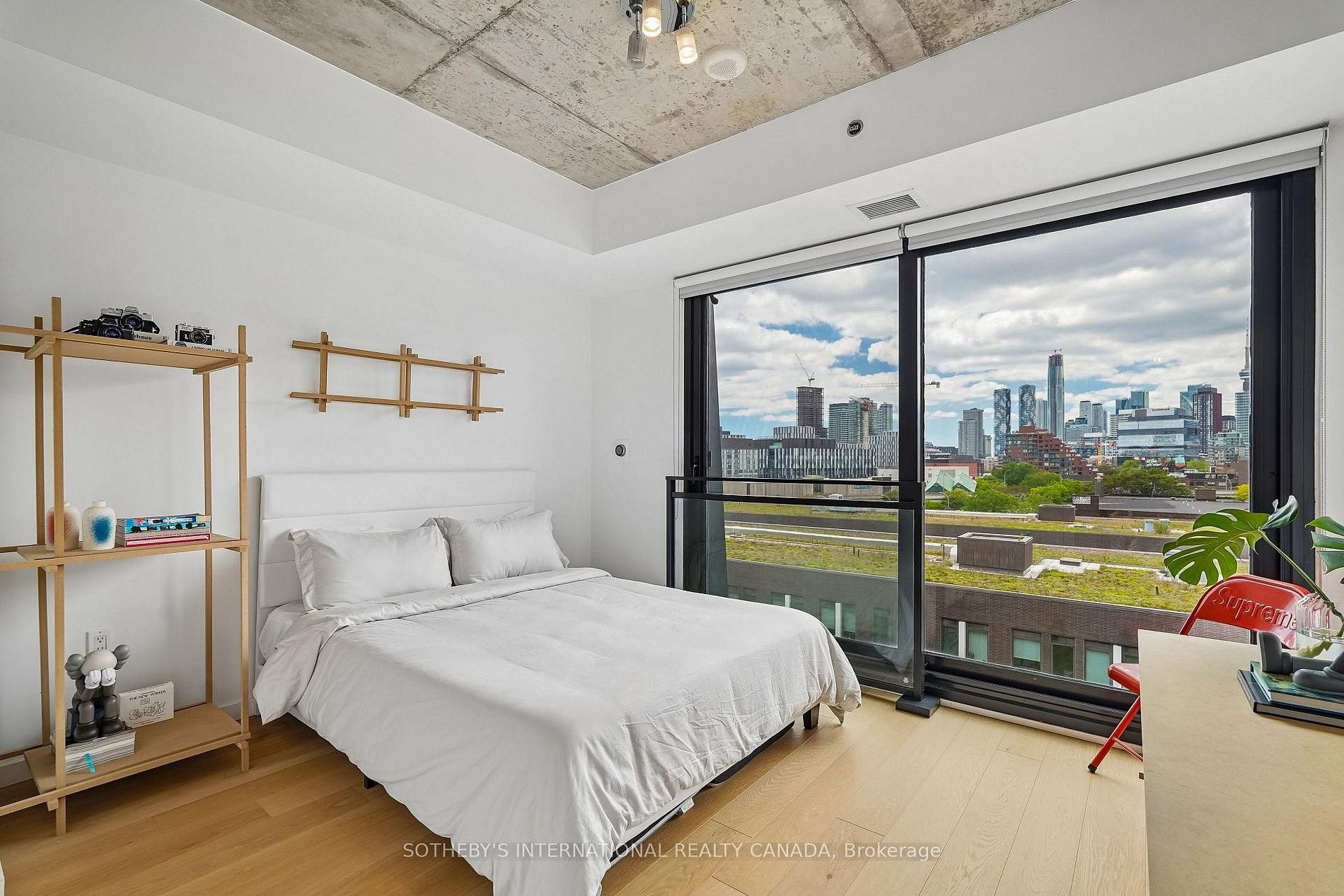 PENTHOUSE LOFT LIVING