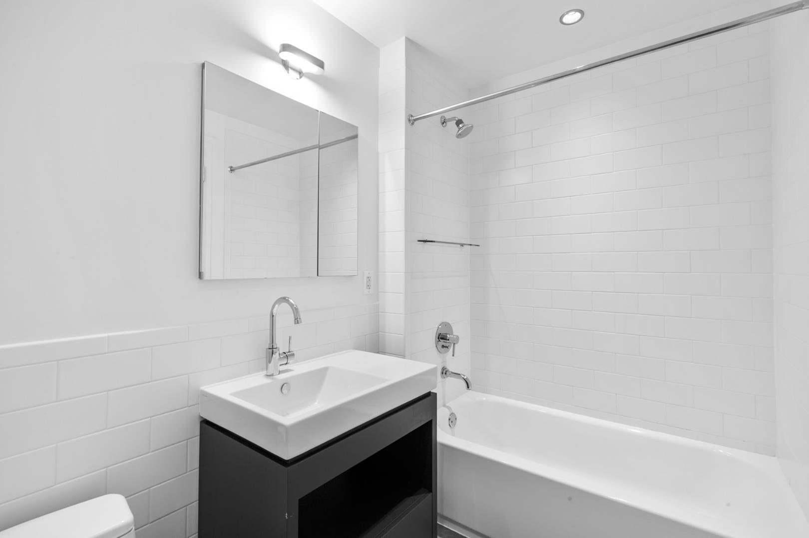 554 West 54th Street, Apt 24-E