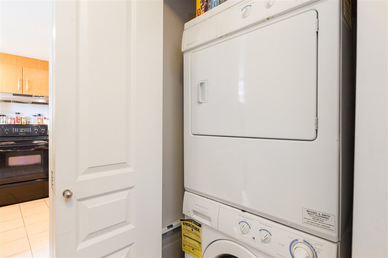 607-9298 University Cres