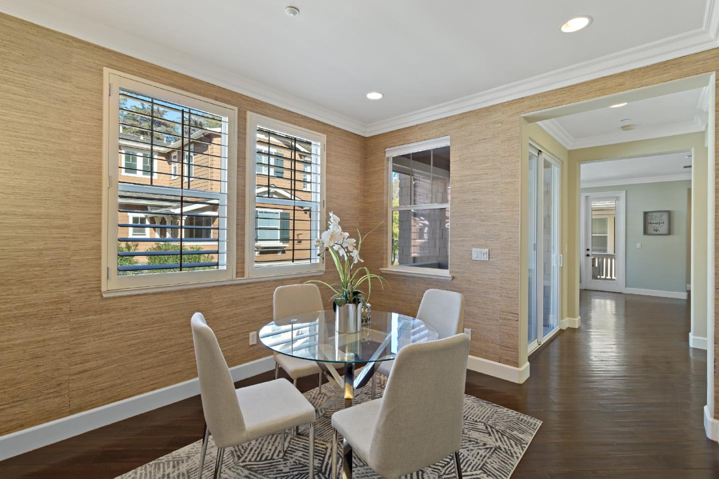 500 Live Oak Wy., #504