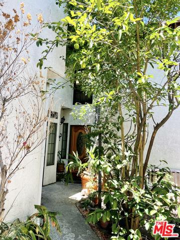 1049 Fairview Ave # 3