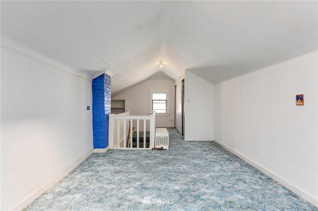 2409 Baker Ave