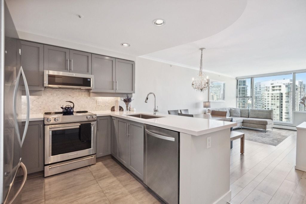 1008 Cambie St, #3008