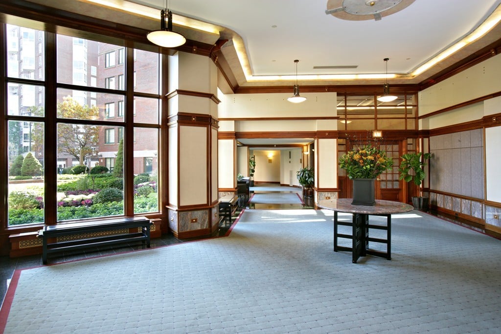10 Rogers Street # 403