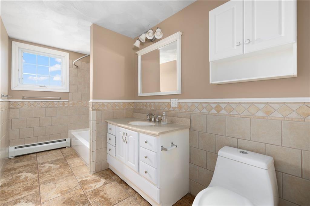 2799 Pawtucket Avenue, East Providence, RI 02914