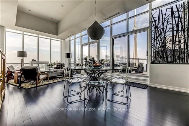 CITYPLACE PENTHOUSE 