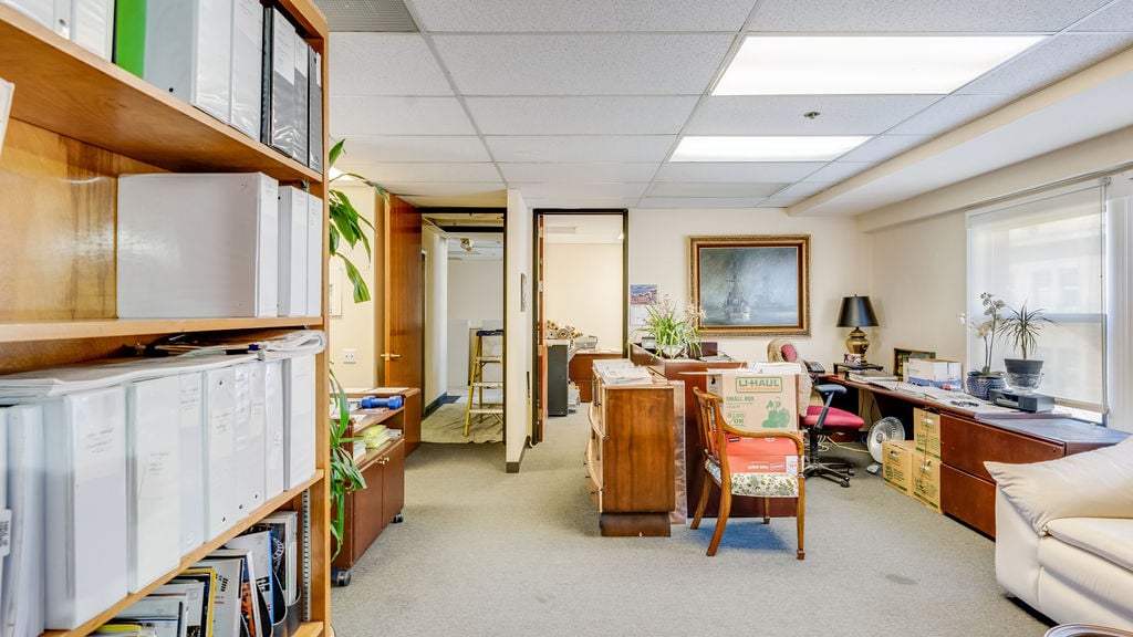 1469 Pacific Ave | 16,493 Light Manufacturing Warehouse