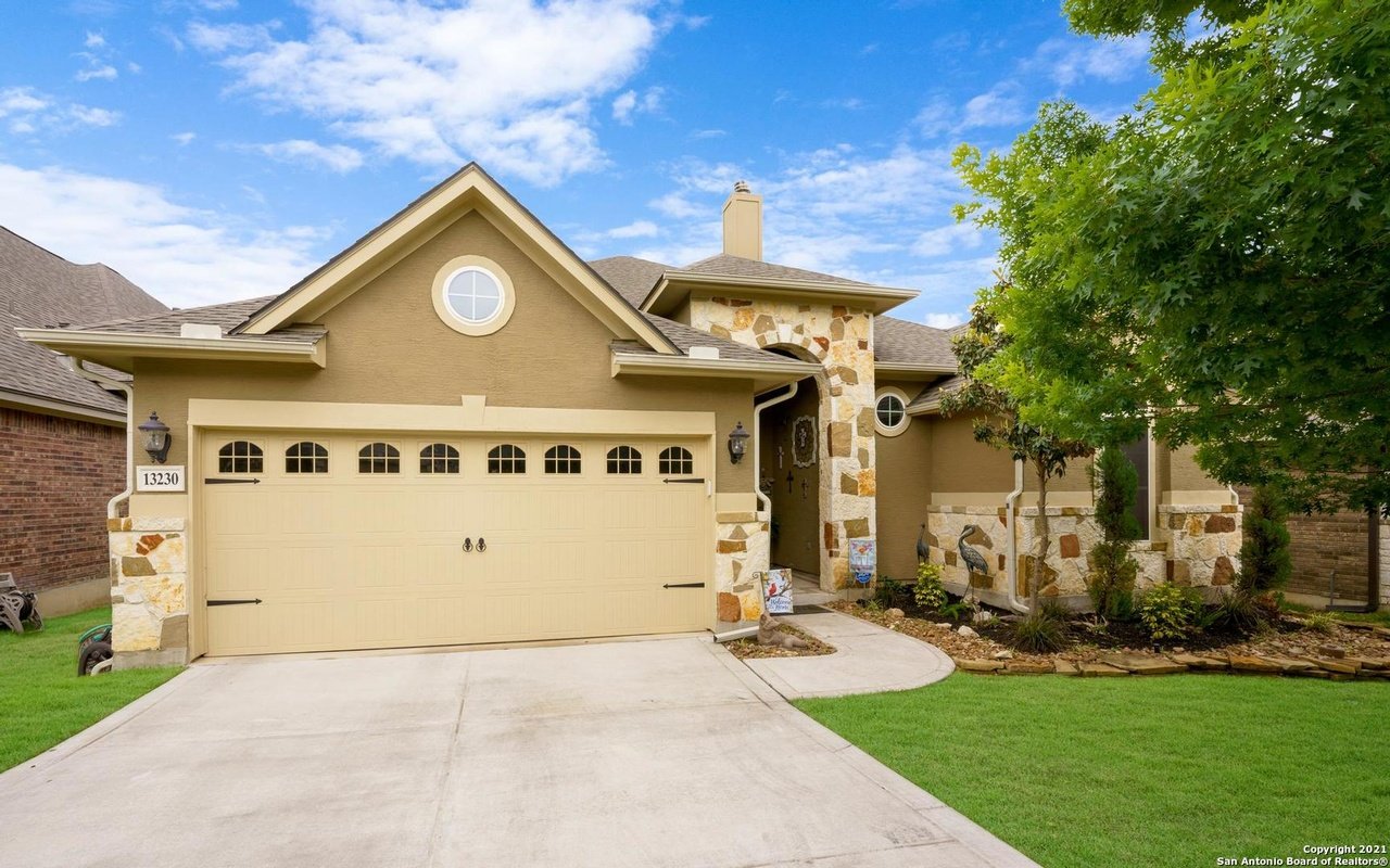 13230 Helotes Cir