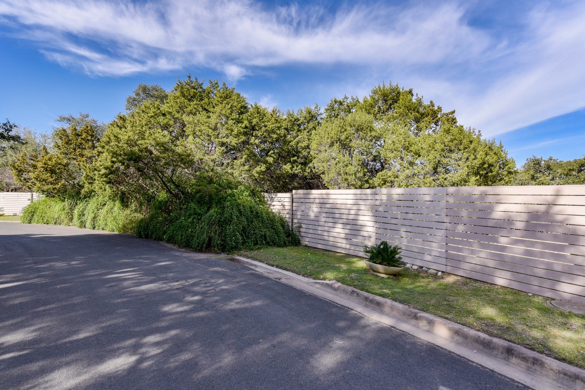2106 N Oak Canyon