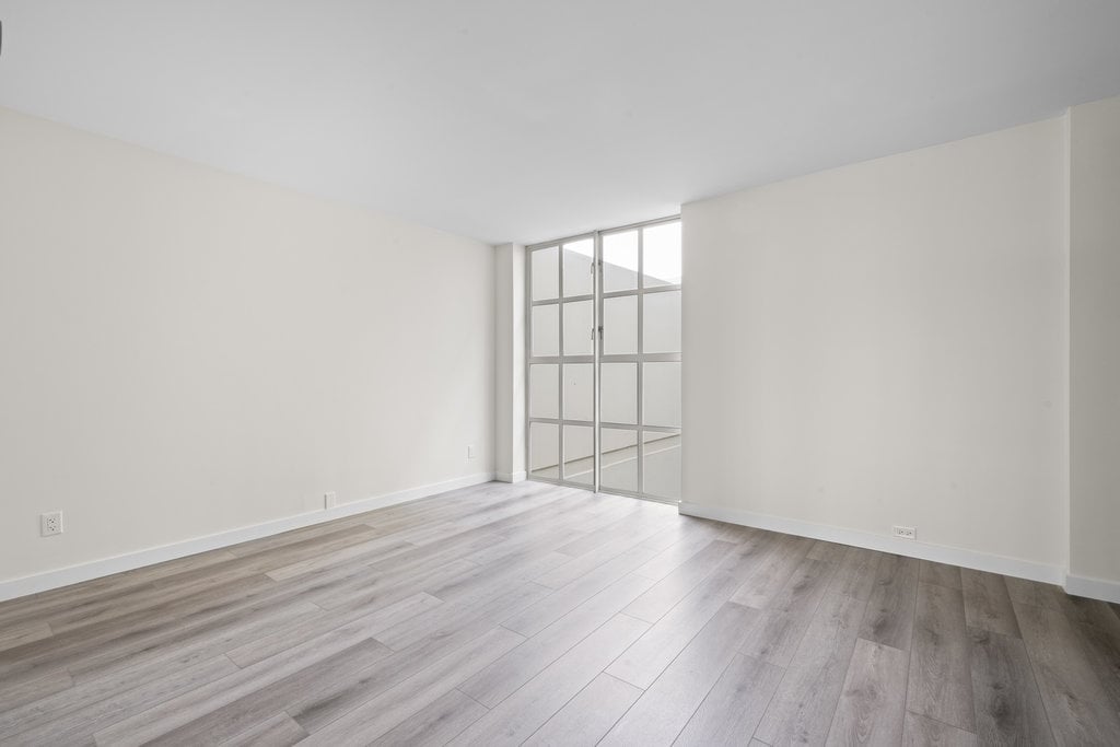 1255 California