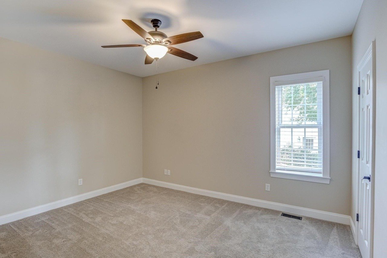 223 Kintyre Dr