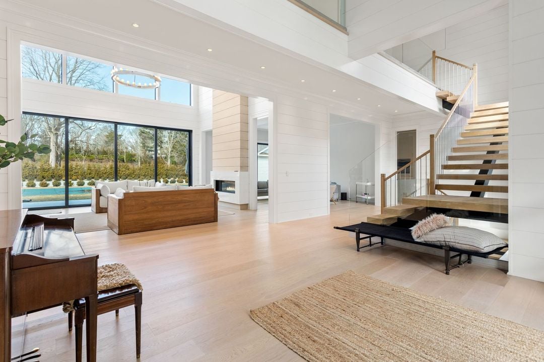 37 Georgica Rd