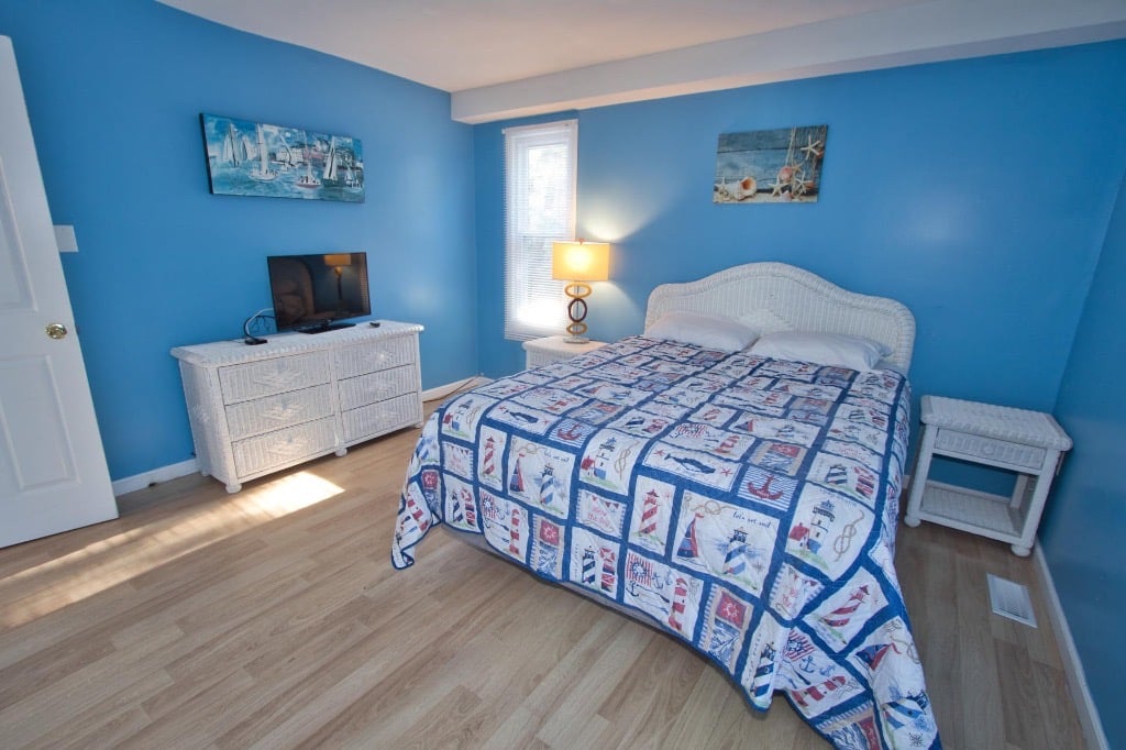 15 S 2nd Street Surf City