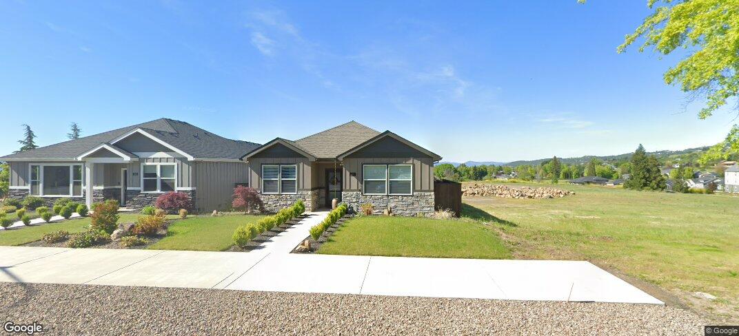 3139 Cedar Links Dr