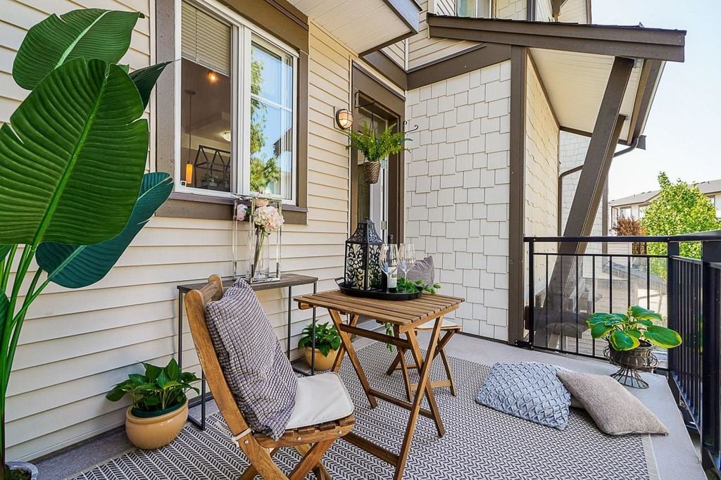 19433 68 Ave, #38