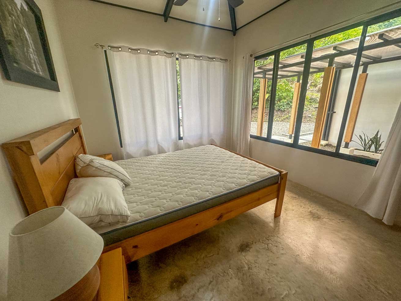 Rainforest Home with River, Jungle Trails & Pool in Ojochal
