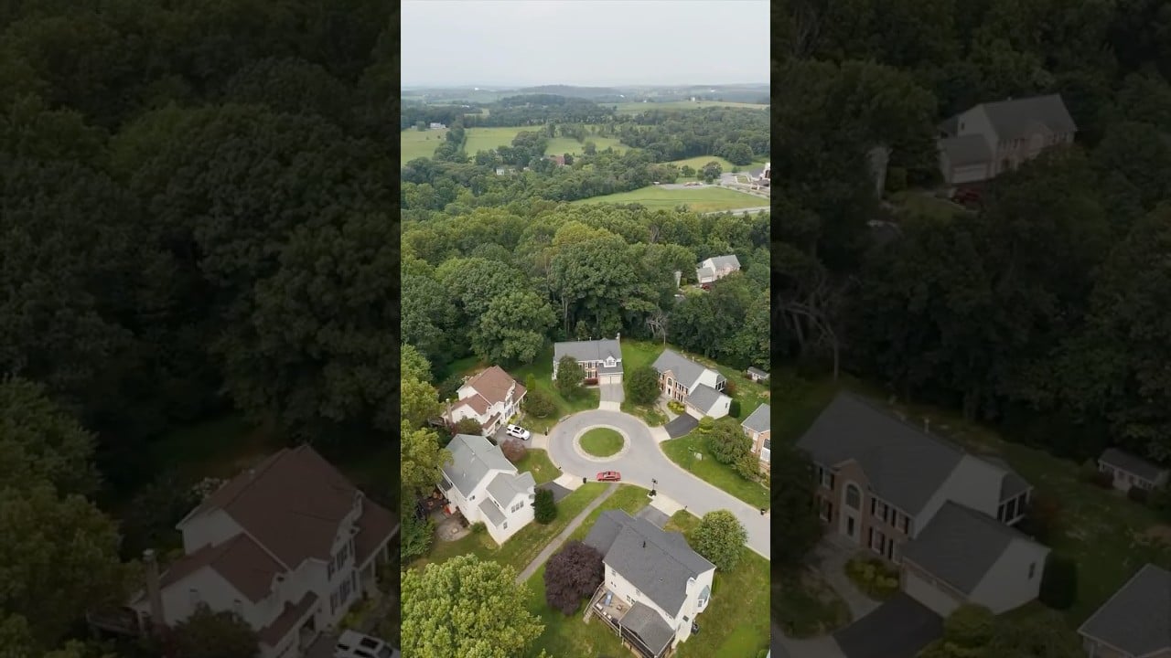 New in Windsor Knolls! ✨ Urbana School District!