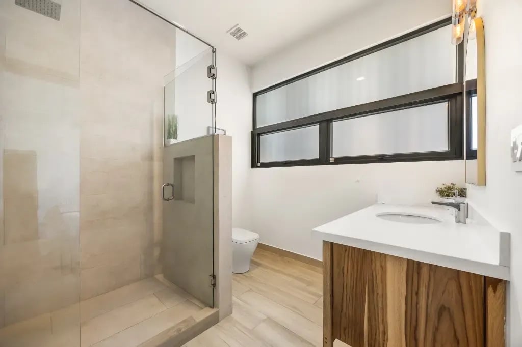 Elegant Tropical Oasis in Reserva Conchal