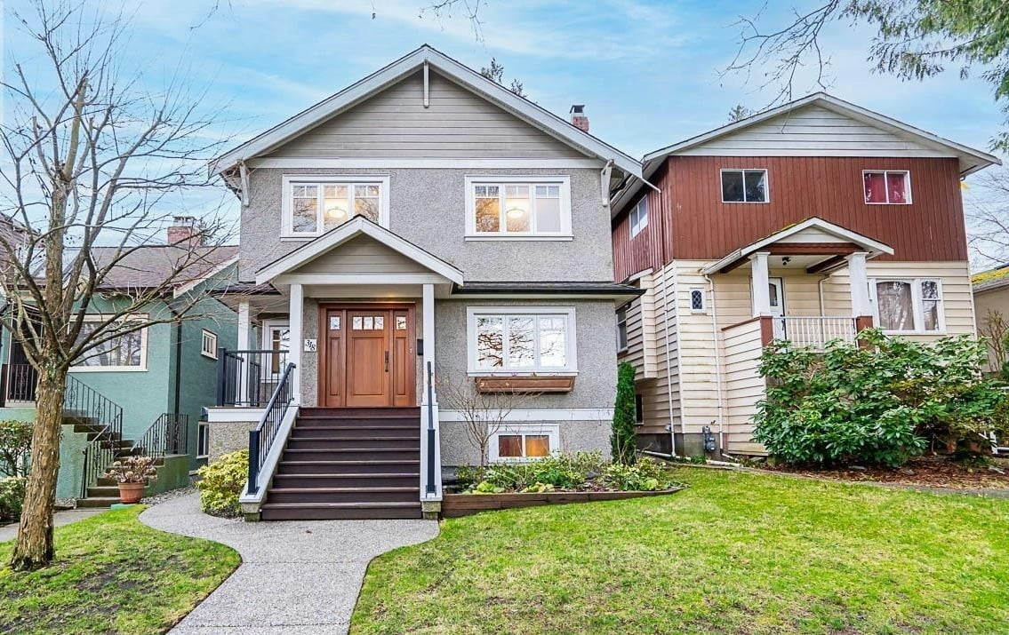 318 W 21st Ave
