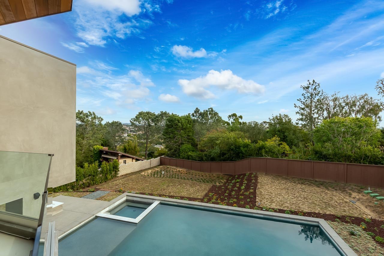 Ford Avenue, Solana Beach