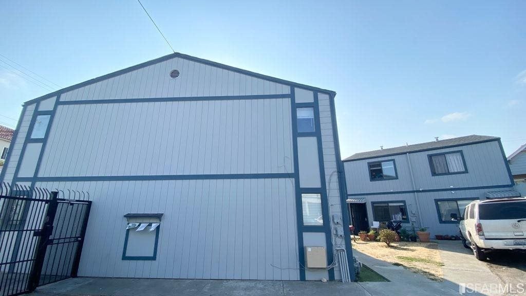 2586 Foothill Blvd #S