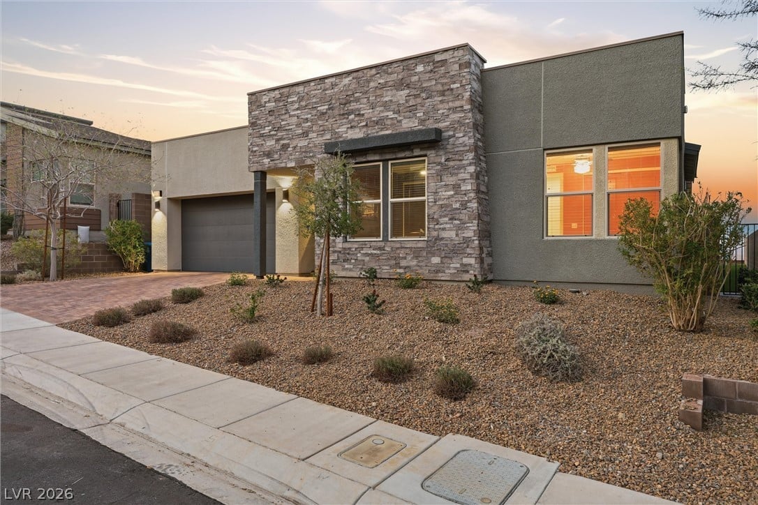 1996 Canyon Highlands Dr