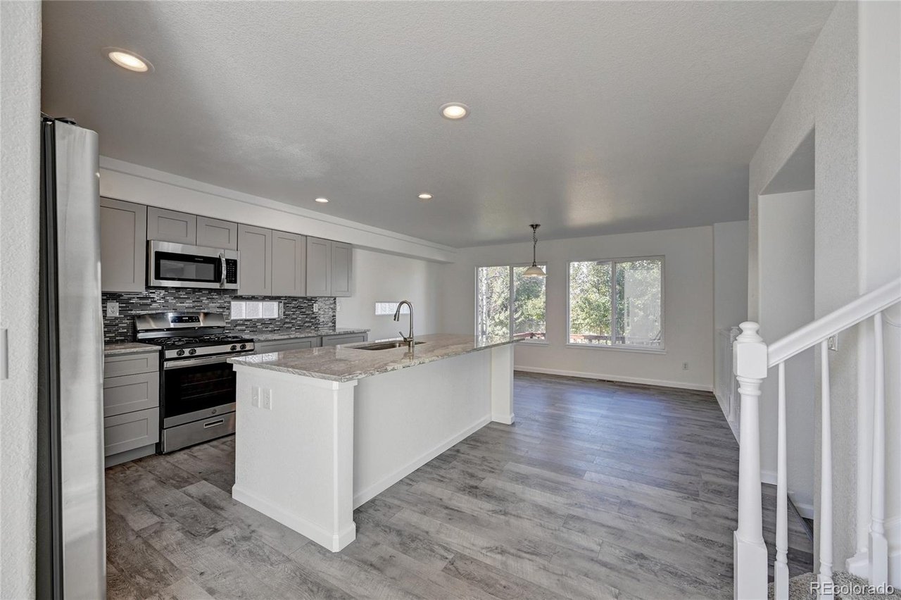 4467 Lyndenwood Cir