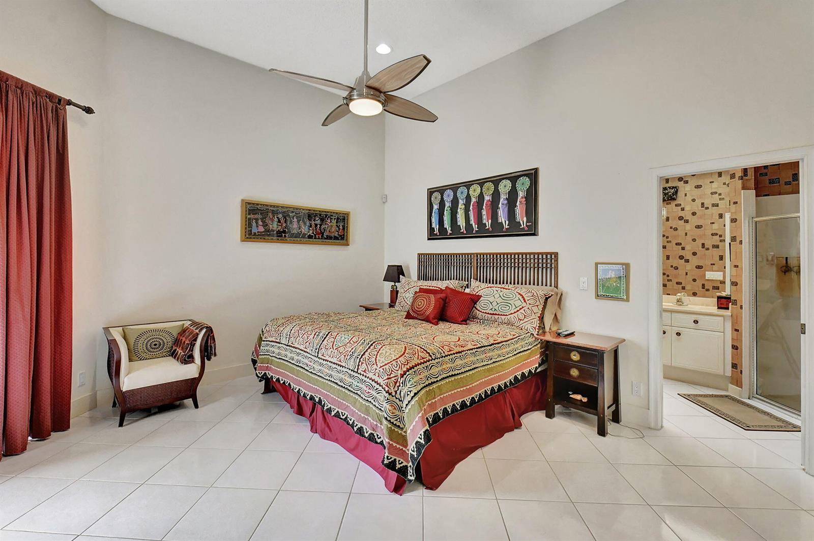 2489 NW 66th Dr