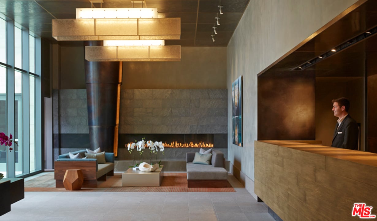 1755 Ocean Ave #PH902