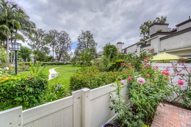 914 Van Ness Ct