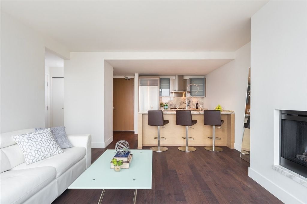 1111 Alberni St, #3107