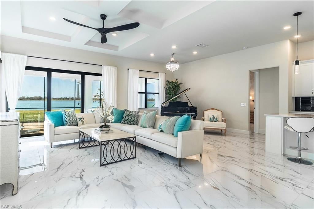 19724 Aqua View Ln
