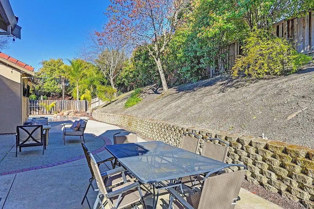 4622 Nassau Ct