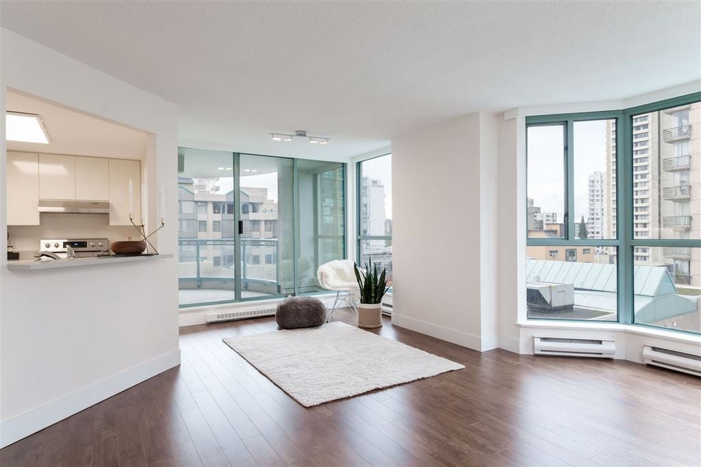789 Jervis St, #401