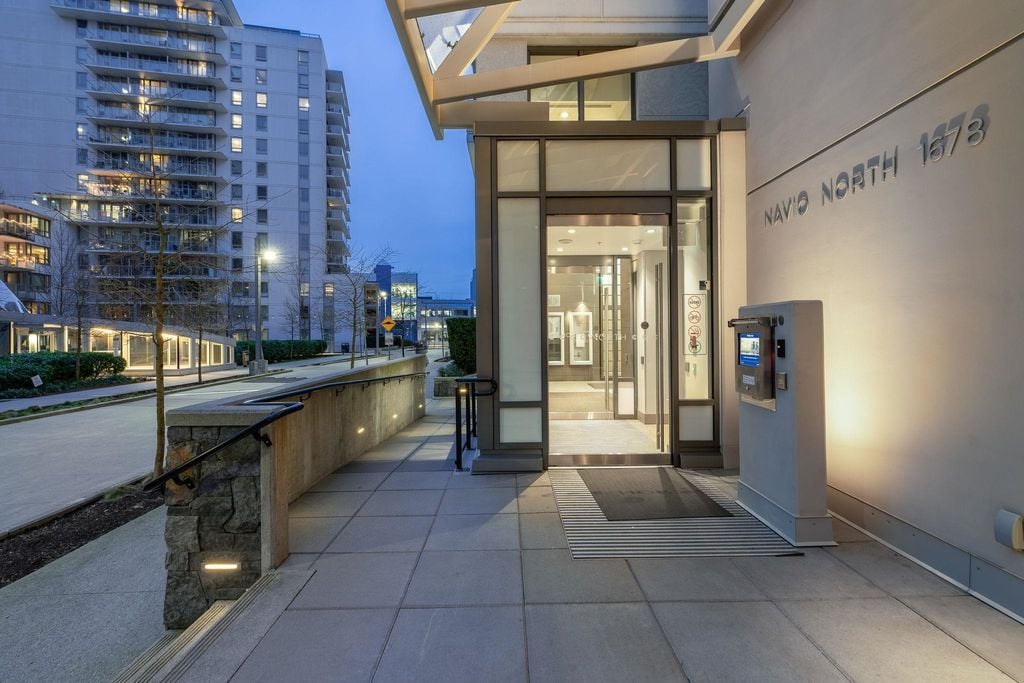 1678 Pullman Porter St, #301