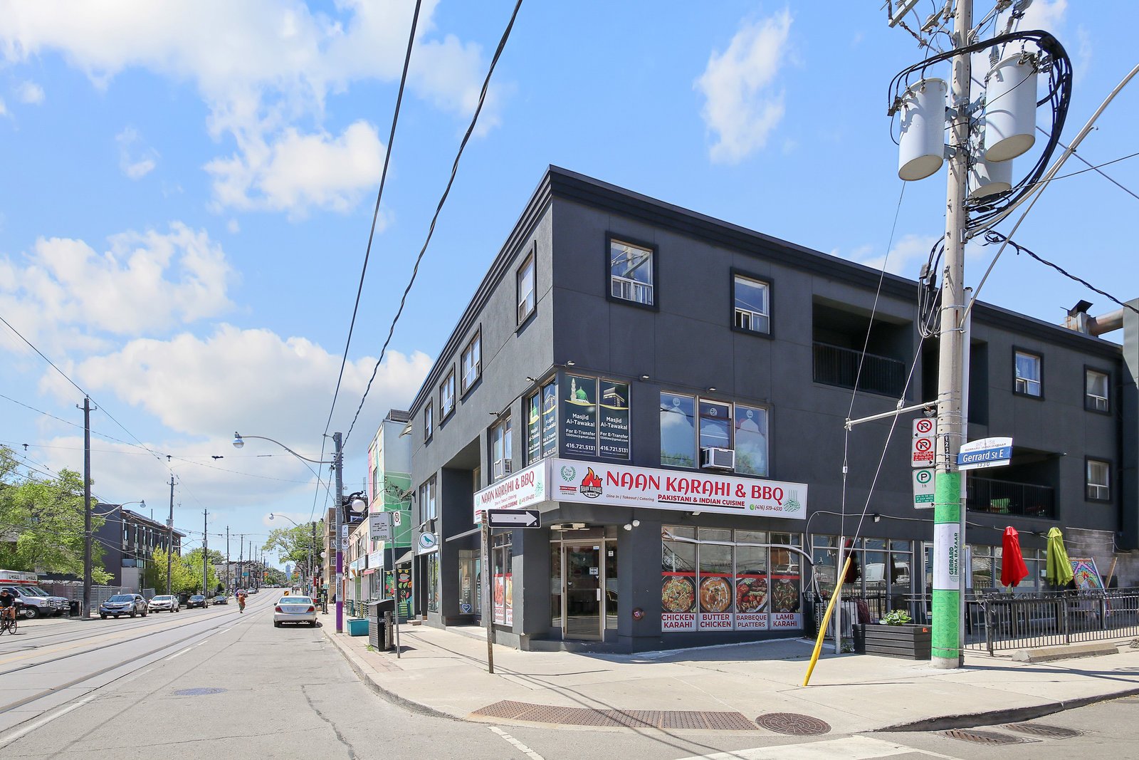 1328 Gerrard Street E 302