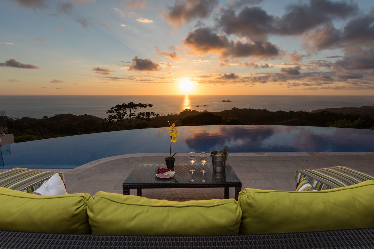 Luxury Ocean View Home in Ojochal Costa Rica | Infinity Pool & Sunset Views