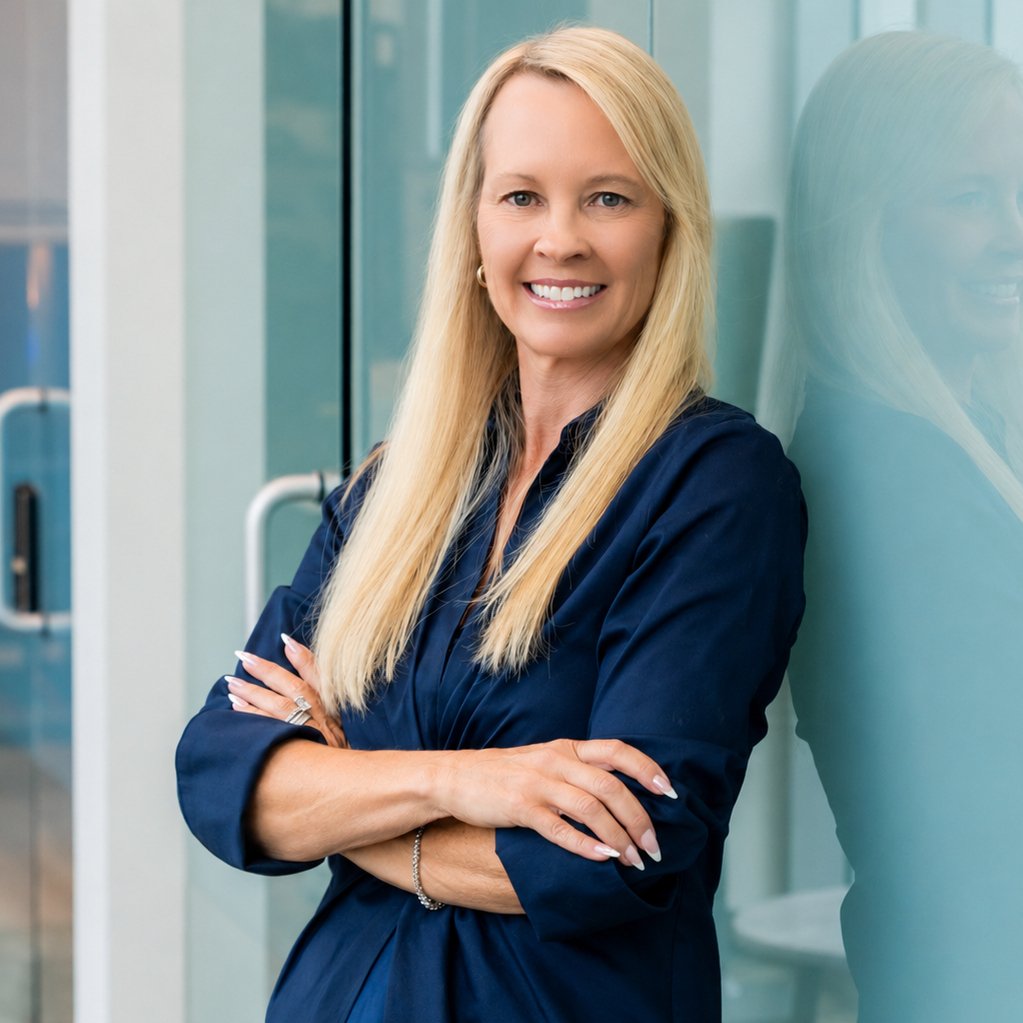 Niki Medlin Sarasota, FL Real Estate Agent Headshot
