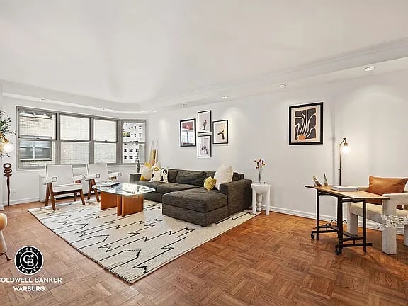 400 E 56th St APT 14F