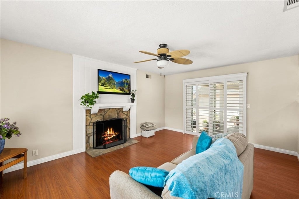 461 N Nearglen Ave