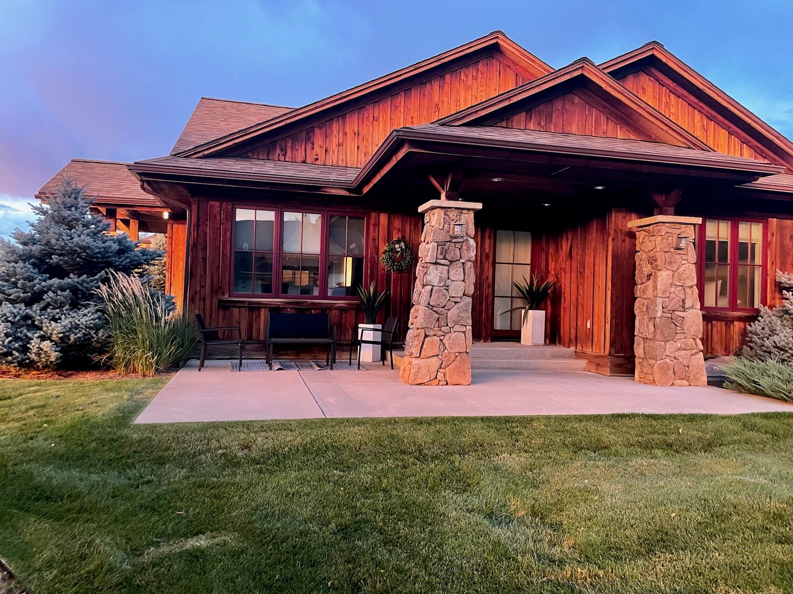 100 Cayuse Ct