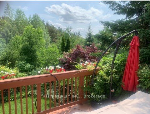 189 Humberland Dr