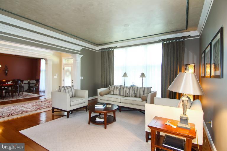 12205 Scarlet Tanager Dr