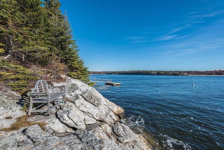 90 Newbury Point, Phippsburg