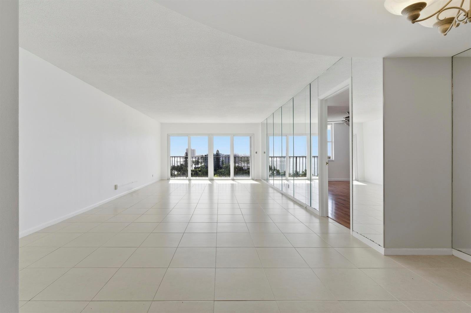 801 Lake Shore Drive #817