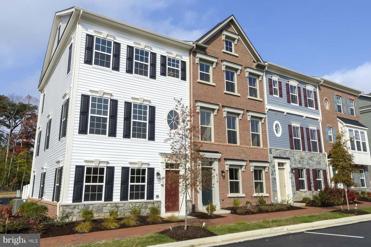 616 Cherry Grove Ave