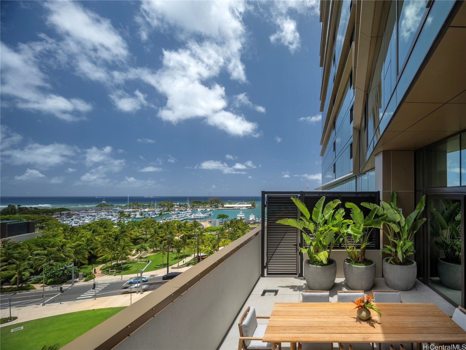 333 Ward Avenue #316
