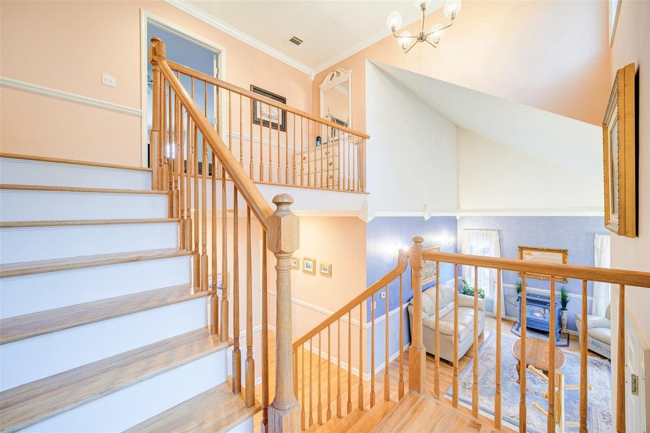 48 Duke Drive