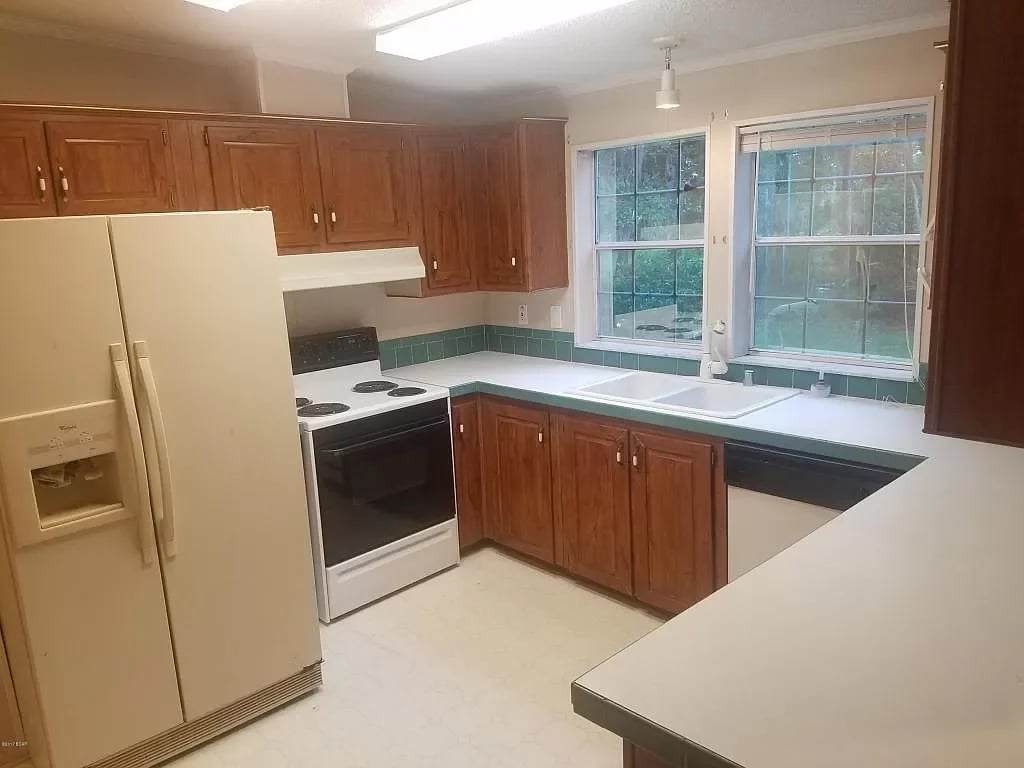 10711 VICKERY